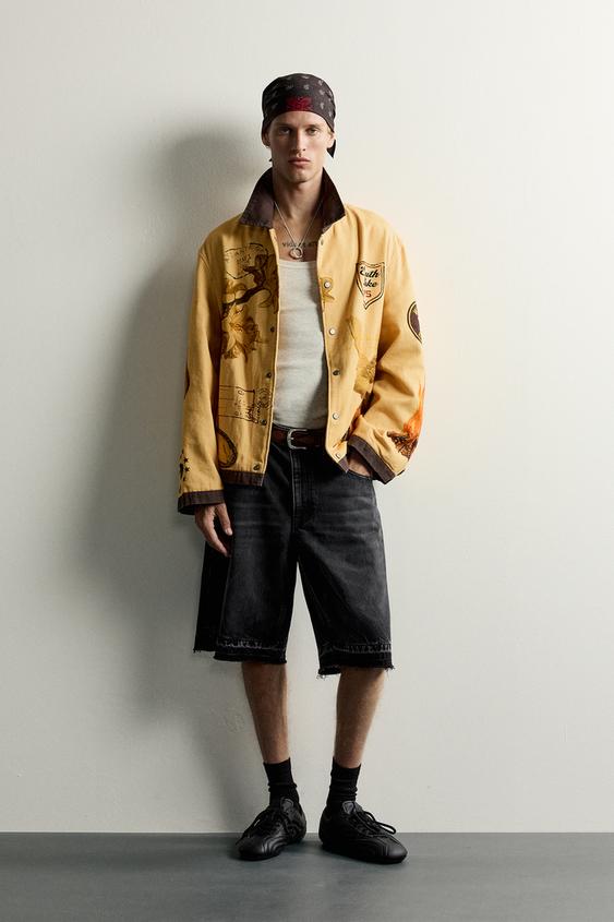 CAZADORA RELAXED FIT ESTAMPADO CONTRASTE - Mostaza de Zara - Imagen 0