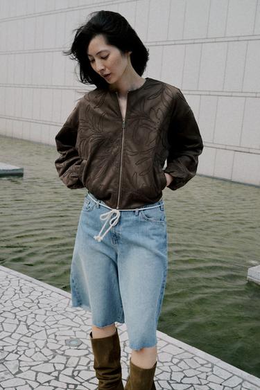 CHAQUETA BOMBER EFECTO ANTE BORDADOS - Khaki de Zara