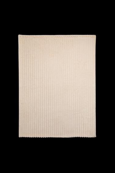 DEKORATIVE FELLDECKE - Beige von Zara - Bild 0
