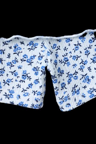 FALDA BERMUDA FLORES - Blanco / Marino de Zara