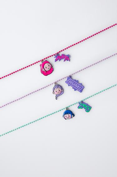 LOT DE TROIS COLLIERS KPOP DEMON HUNTERS™ NETFLIX © - 140 de Zara - Image 1