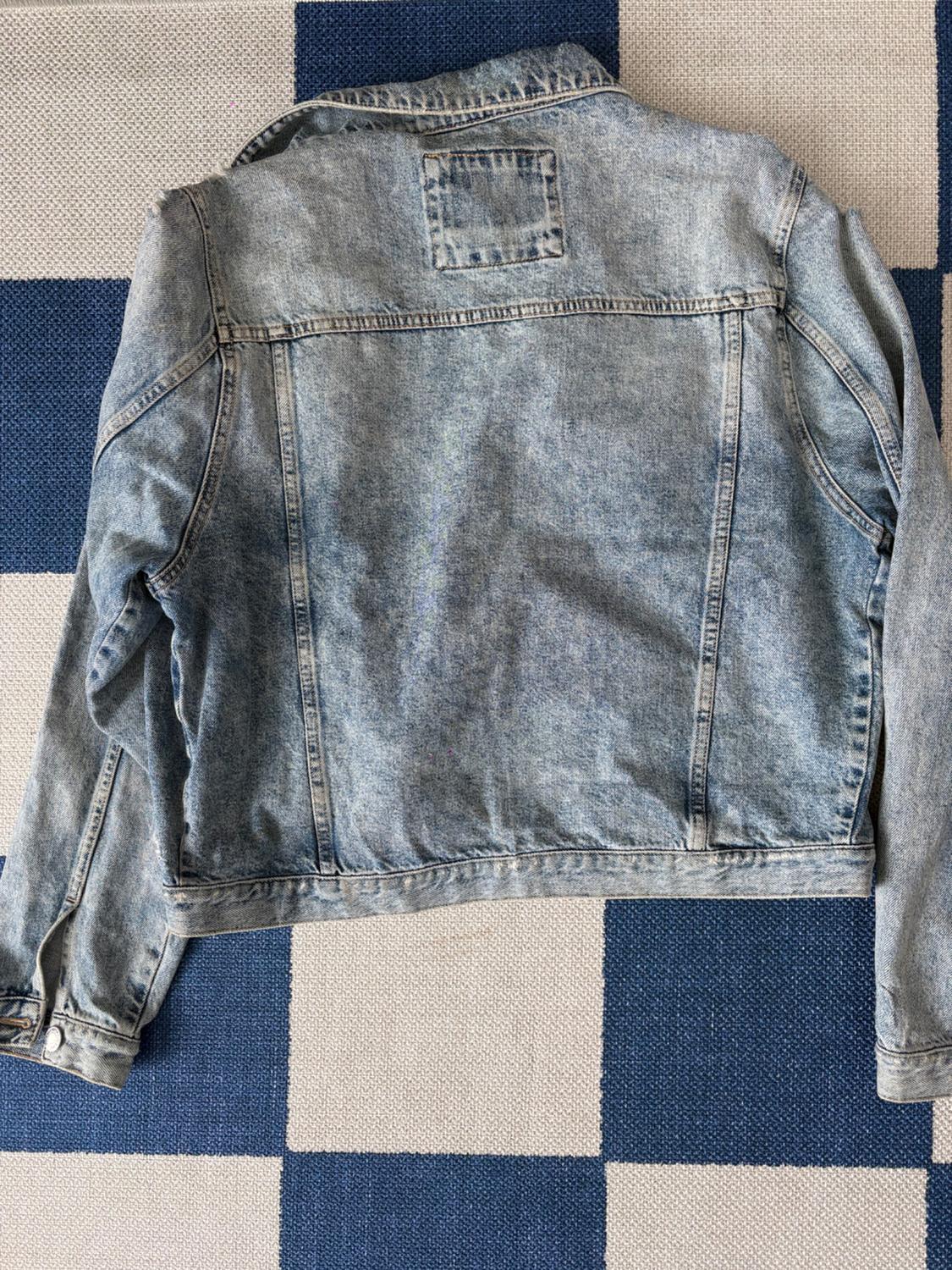 WAIST LENGTH DENIM JACKET - Image 3