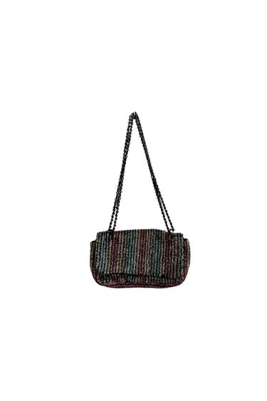 BOLSO DE HOMBRO CON CORREA ALARGABLE DE CUENTAS