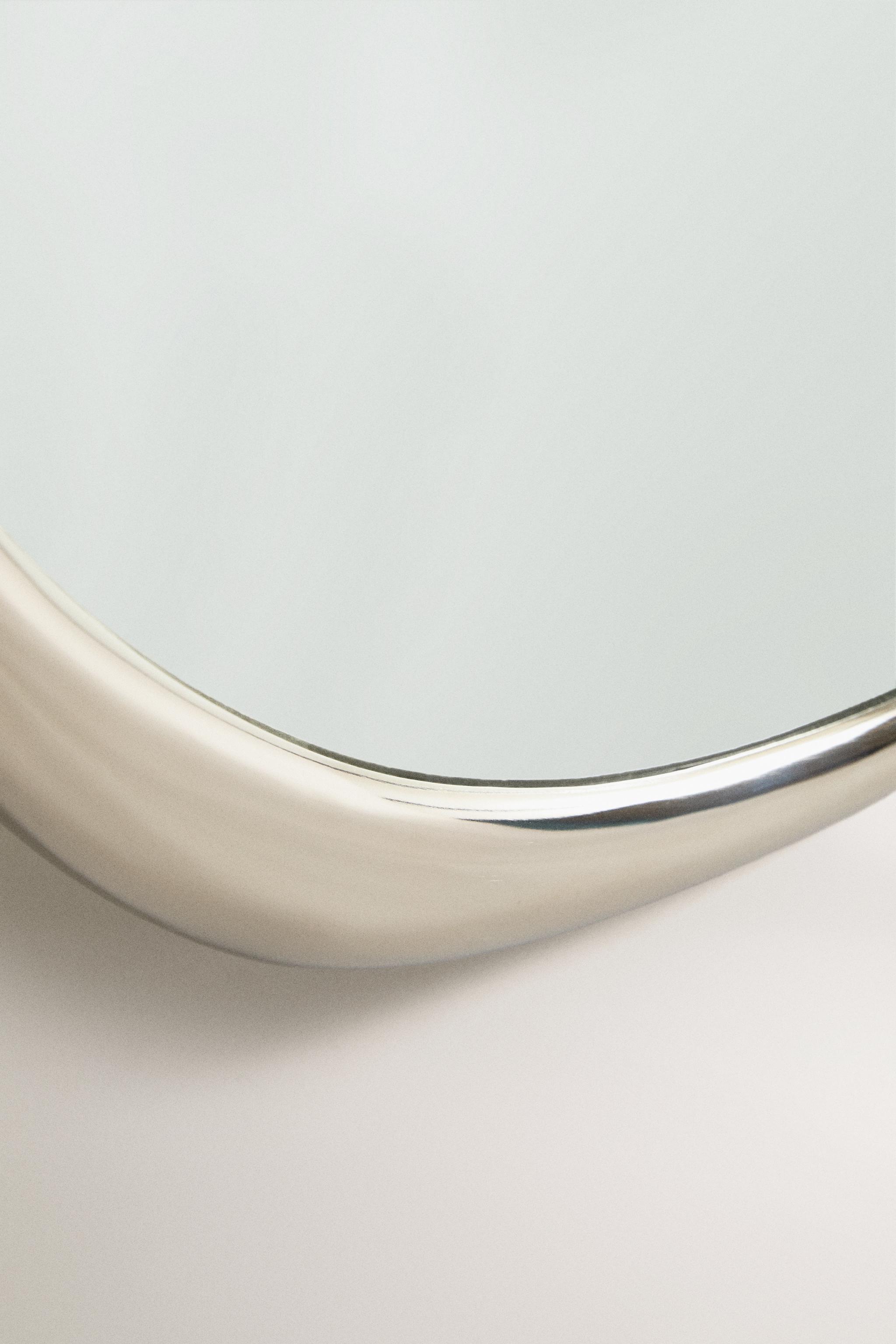IRREGULAR ALUMINUM MIRROR — Silver