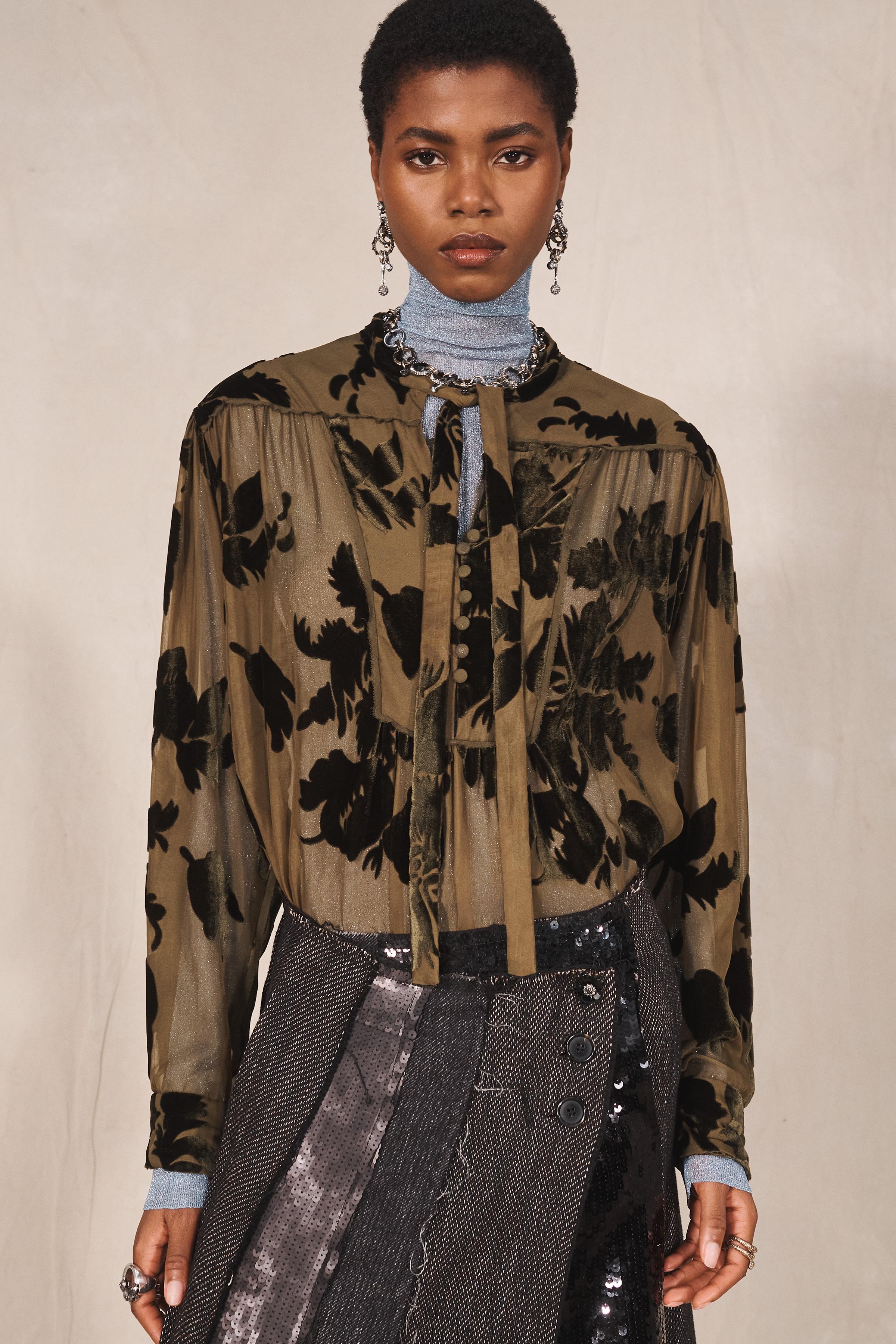 LIMITED EDITION DEVORÉ TIE TOP