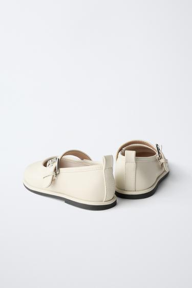 BUCKLE BALLET FLATS - White by Zara - Image 4