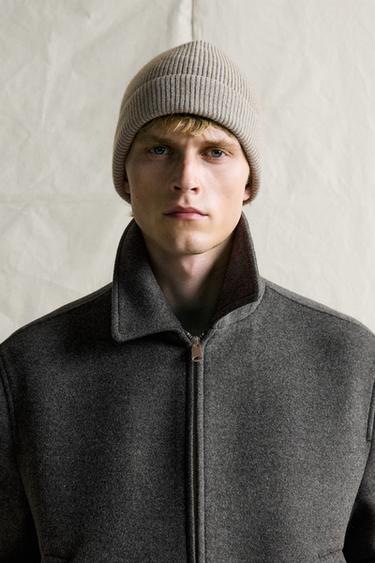 WOOL AND CASHMERE KNIT BEANIE — Stone 2