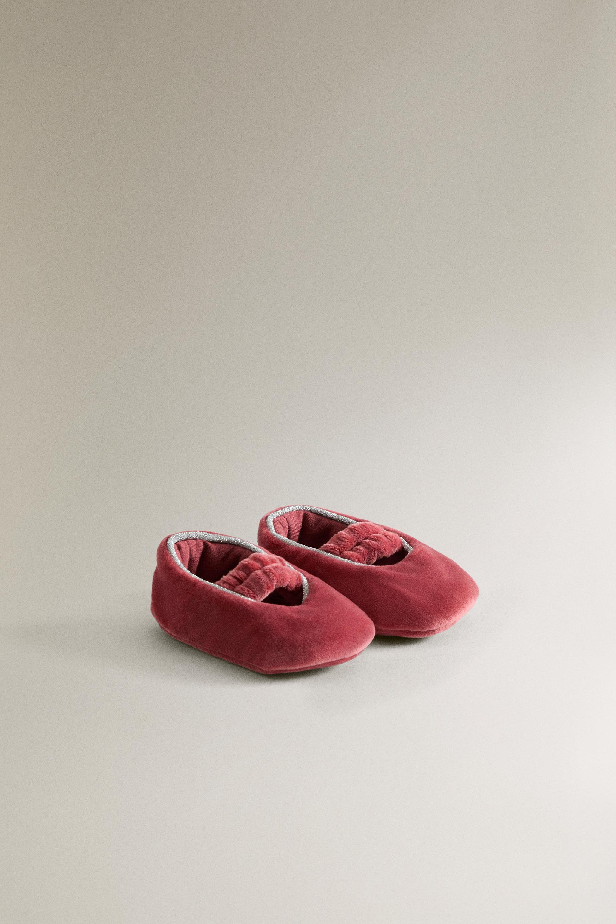 VELVET BALLET FLATS BOOTIES