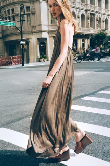 VESTIDO LARGO SATINADO ZW COLLECTION - Visón de Zara