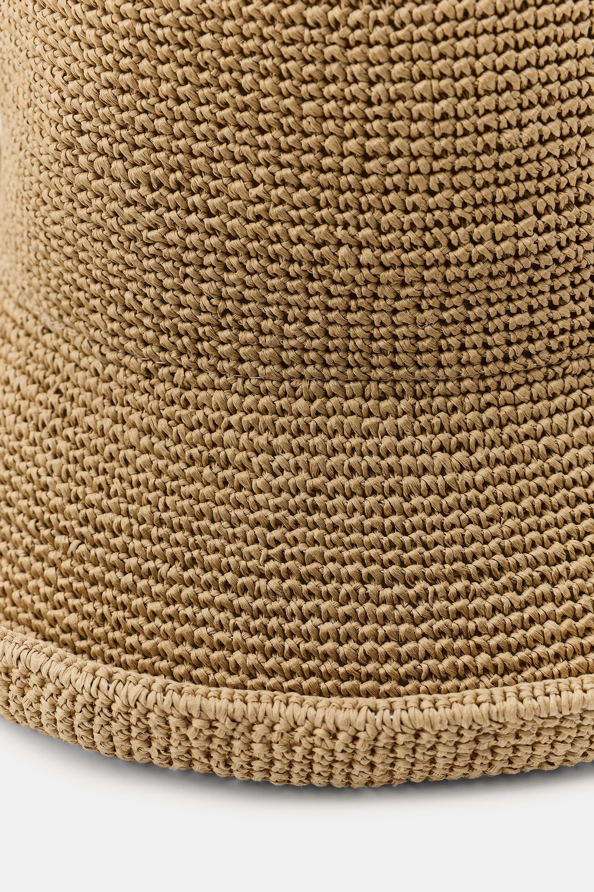MOLDABLE BRIM WOVEN HAT