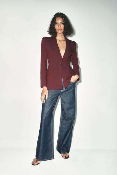 BLAZER ENTALLADA - Burdeos de Zara - Imagen 0