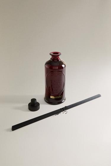 (490 ML) GINGERBREAD REED DIFFUSER - Red by Zara
