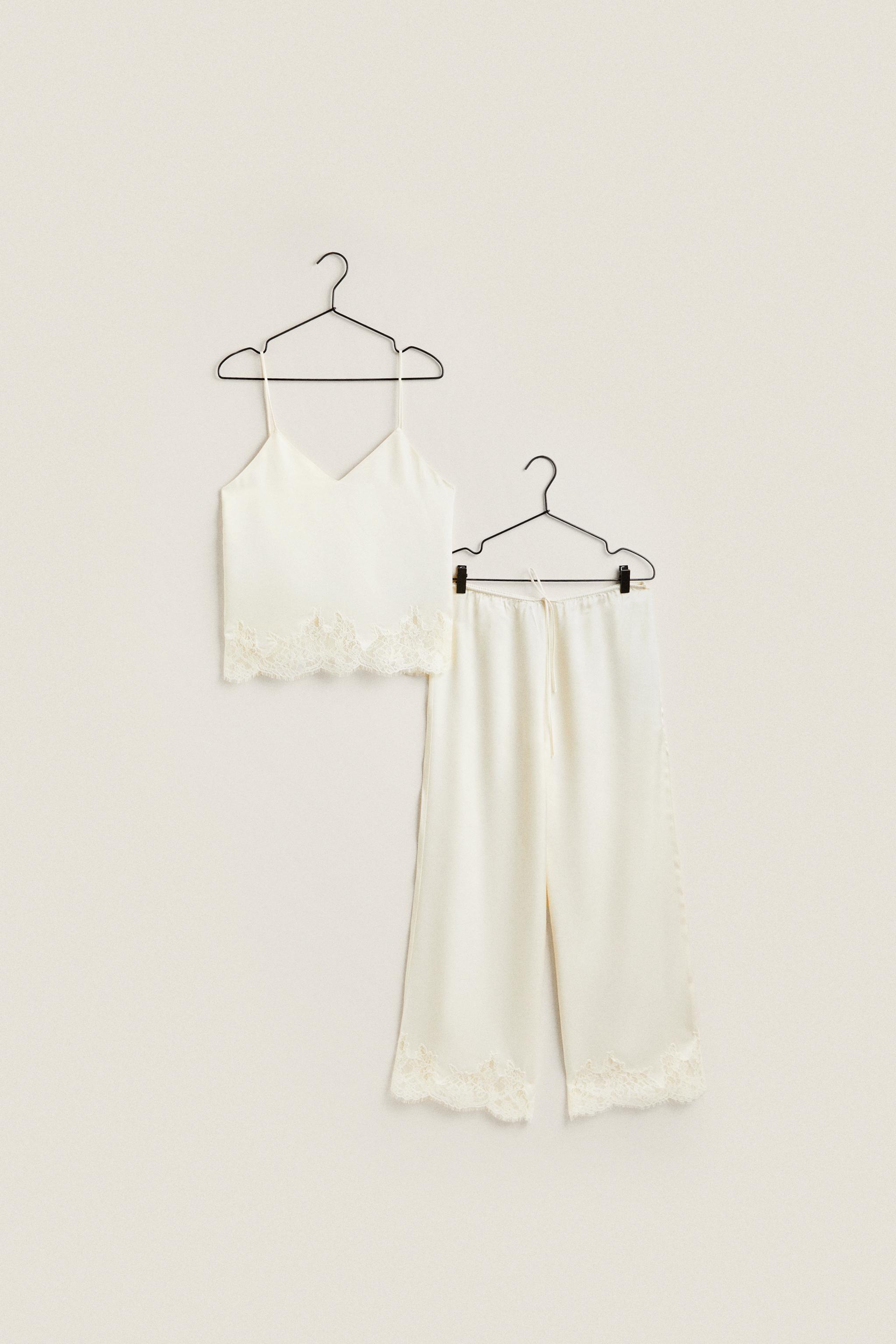 Zara white 2024 lace pants