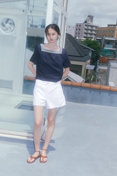 Z1975 MOMフィット ミッドライズショートパンツホワイトZaraのZ1975 MOMフィット ミッドライズショートパンツ - ホワイト