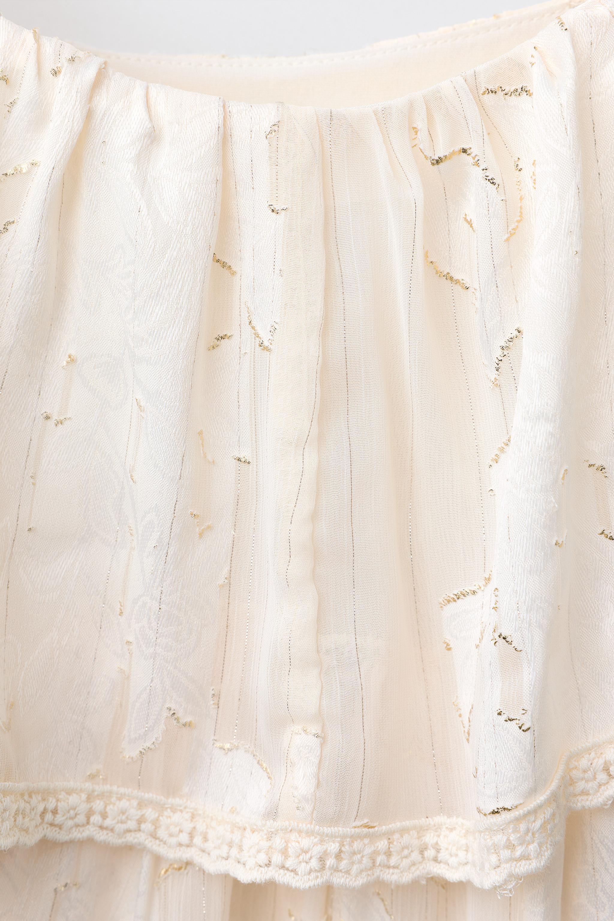 ROBE À VOLANTS