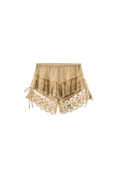 SHORTS VOLANTES BORDADOS - Beige de Zara