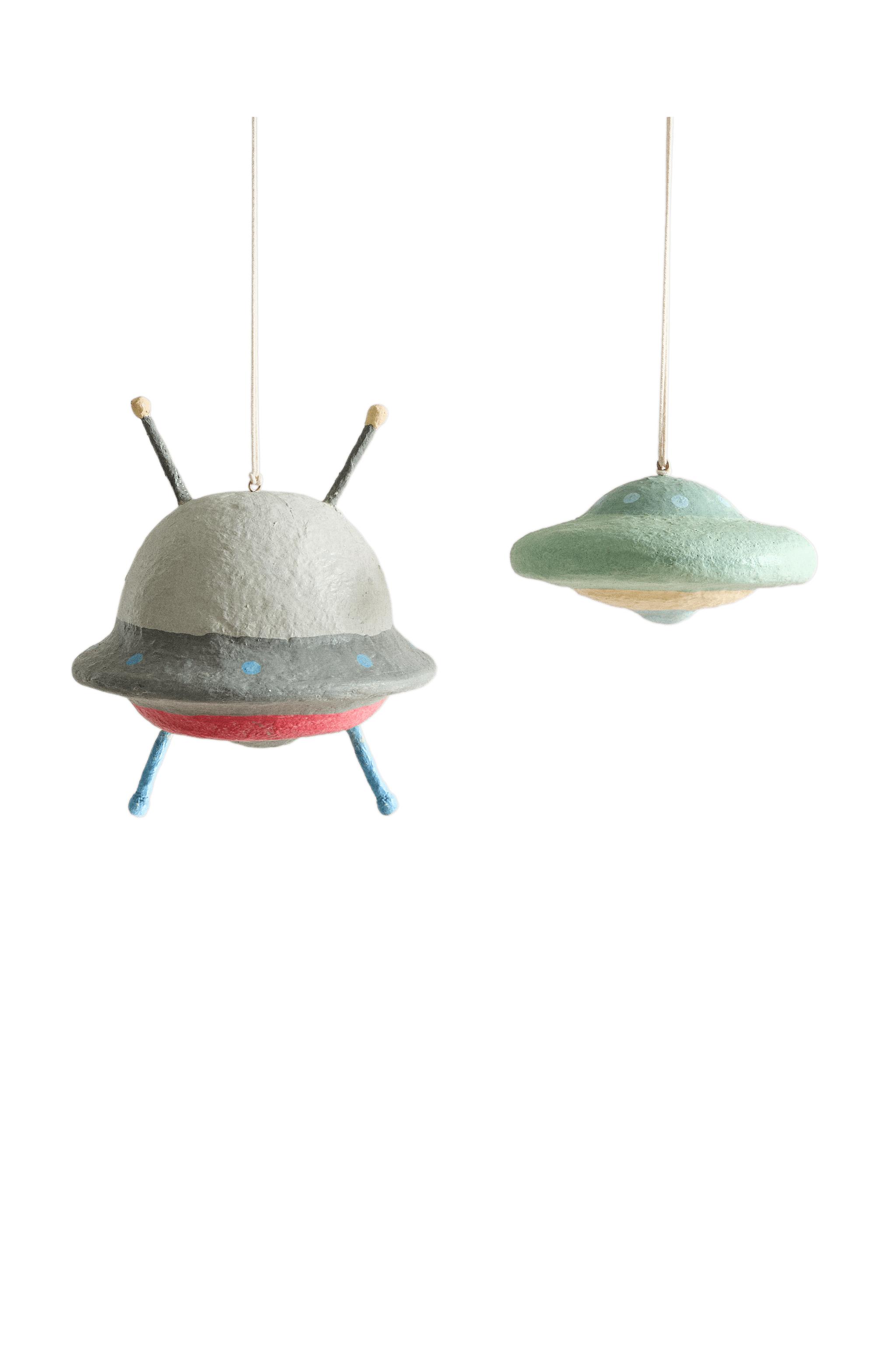 SET OF FLYING SAUCERS (SET OF 2) - Multicolored | ZARA United States