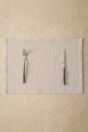NEEDLECORD PLACEMAT - Beige by Zara