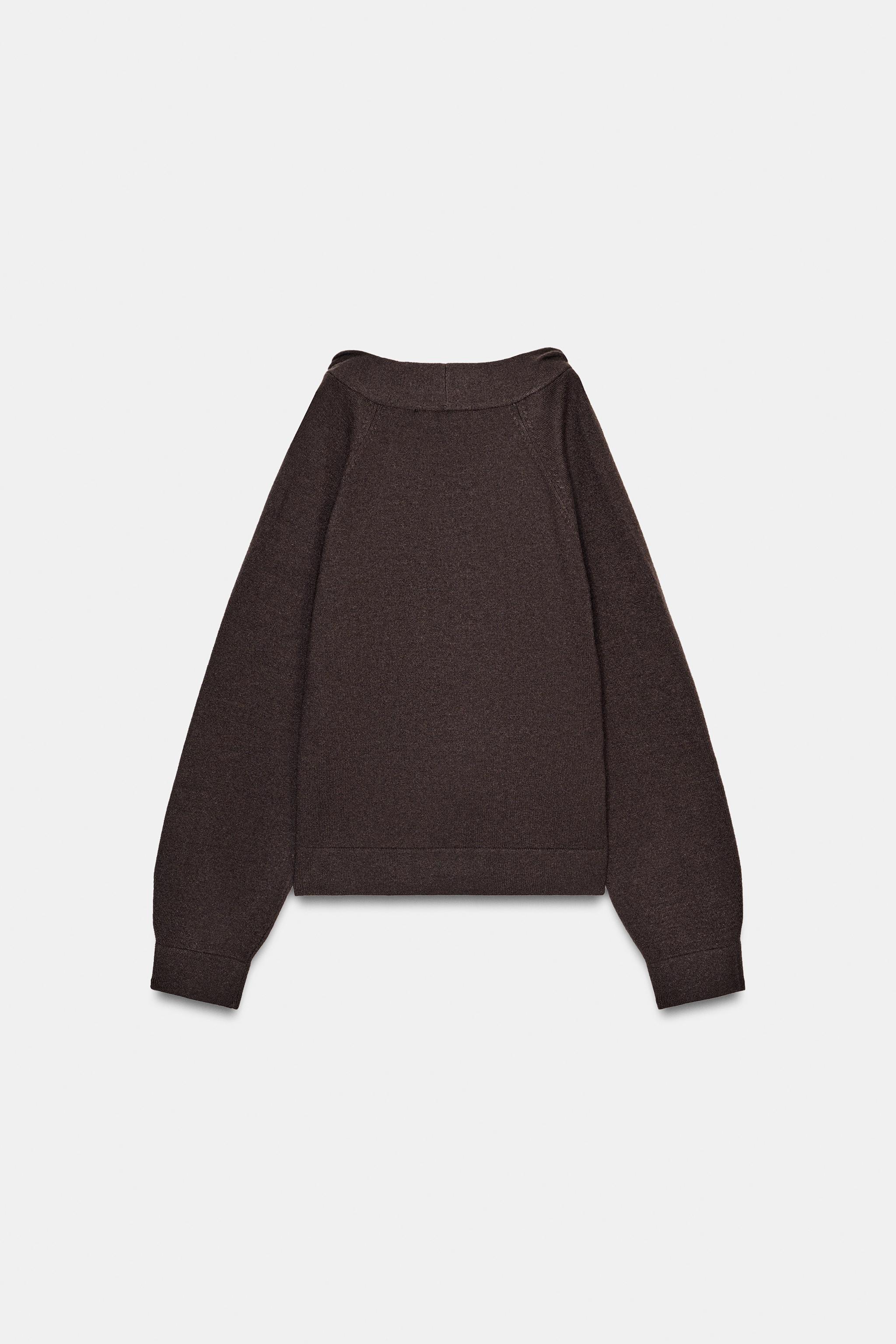 PULL EN MAILLE CUT OUT