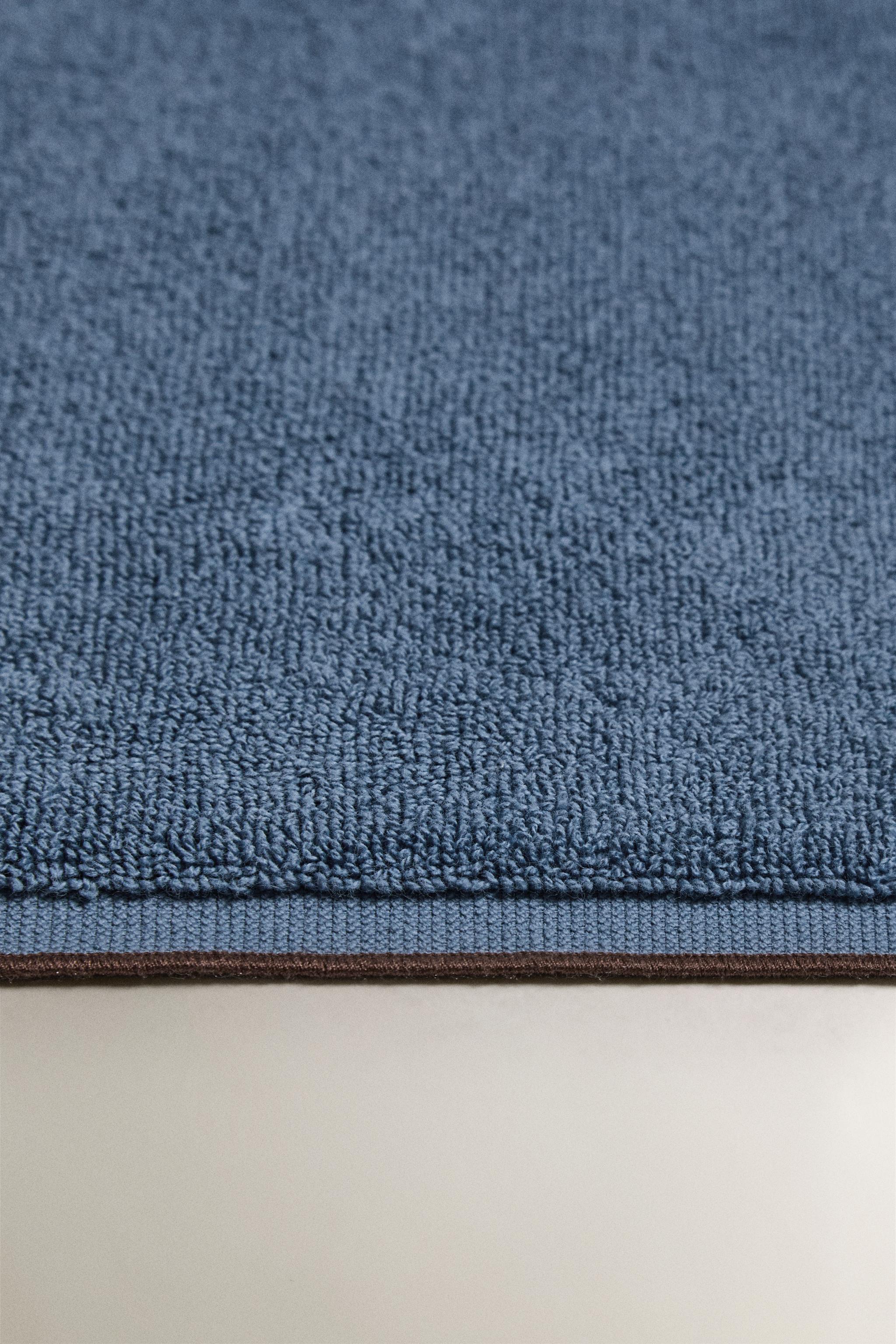 SERVIETTE SURPIQÛRES COULEUR