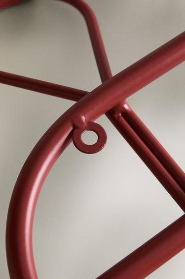PORTE-MANTEAU ENFANT EN FER - Rouge de Zara - Image 4