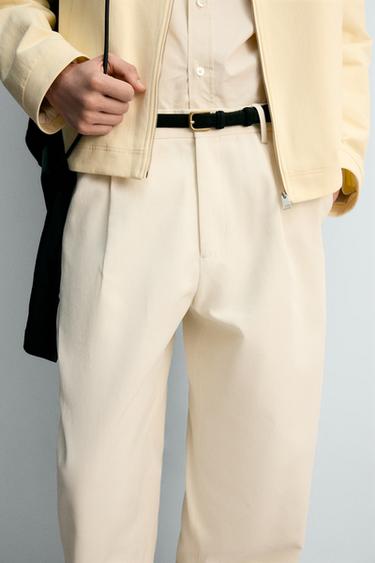PANTALON STRAIGHT FIT À PLIS - Blanc cassé de Zara - Image 4