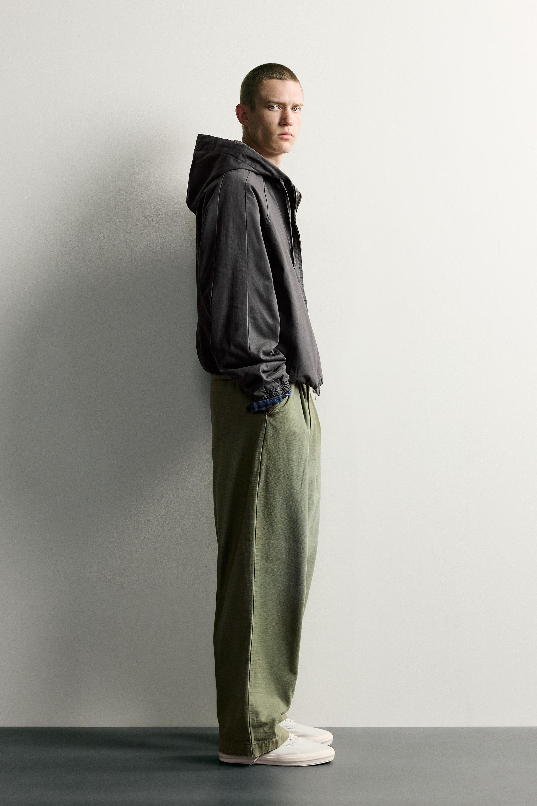 CONTRAST HOODIE PUFFER JACKET