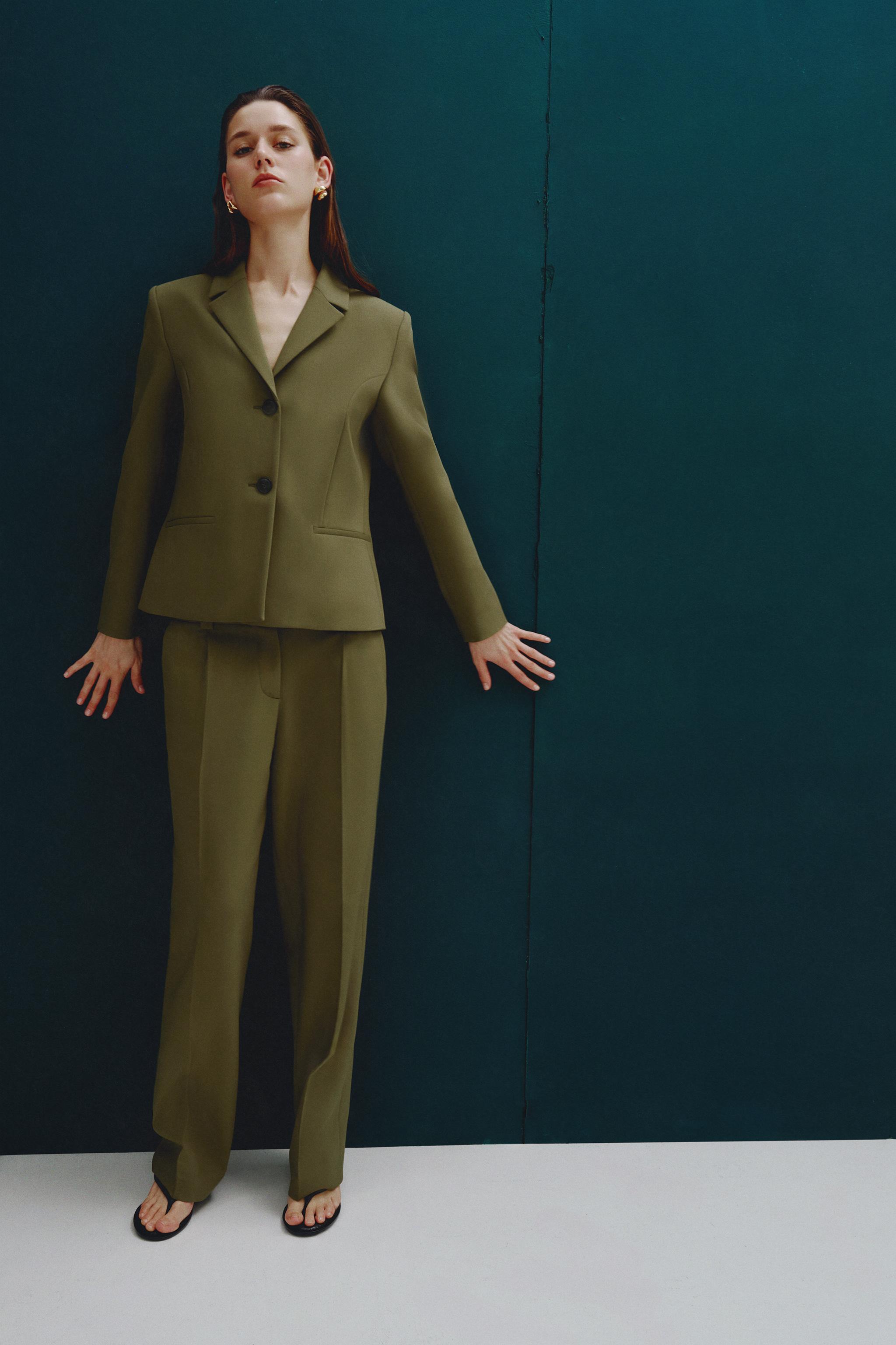 ショルダーパッド フィット ブレザー - ライトカーキ | ZARA ショルダーパッド フィット ブレザー - ライトカーキ | ZARA