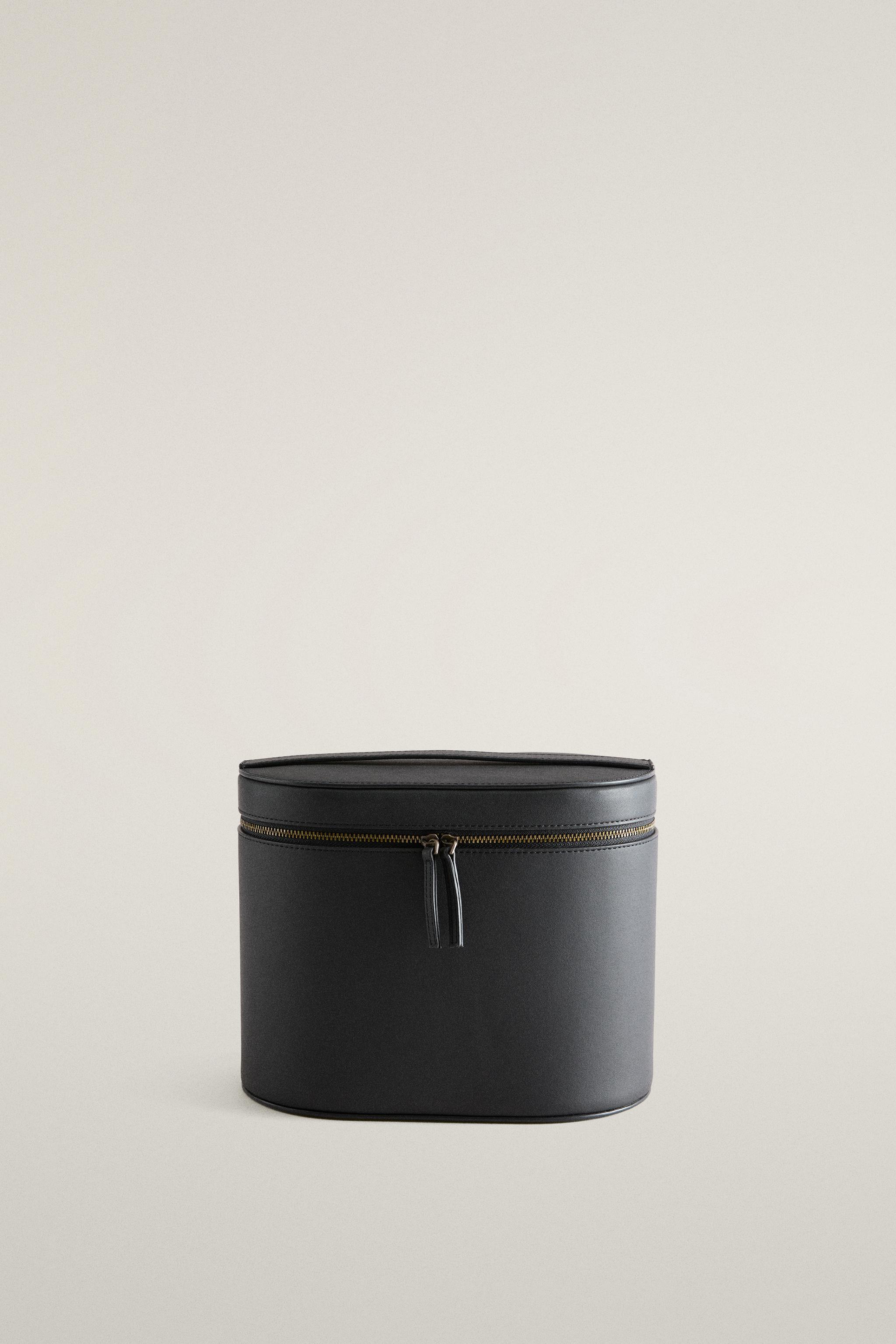 ミディアム 肌 ポーチ ミラーフィニッシュ - ブラック | ZARA Japan / 日本