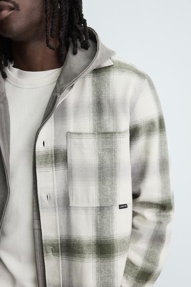 CHEMISE À CARREAUX EN FLANELLE - Vert / Écru de Zara - Image 5