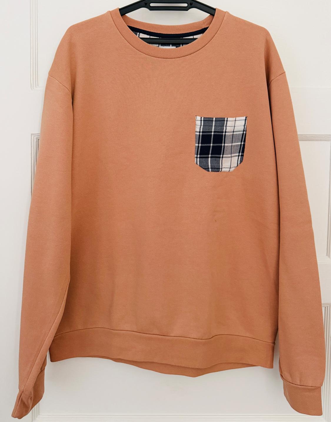 HOODED SWEATSHIRT - Image 2
