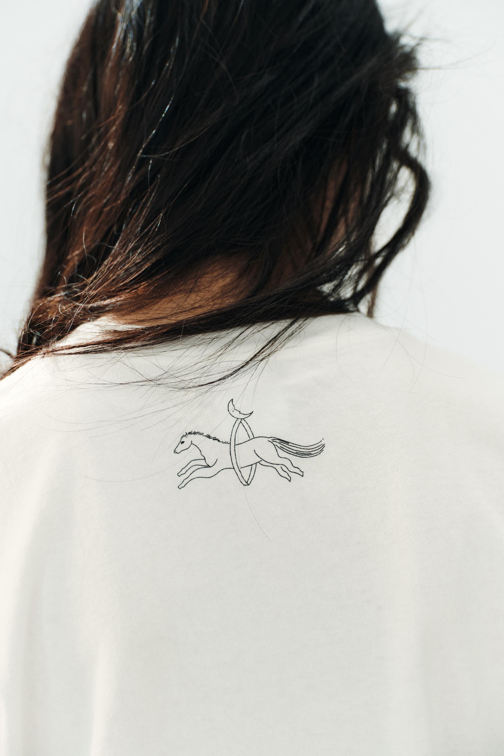 CAMISETA BORDADO ISABELLE FELIU