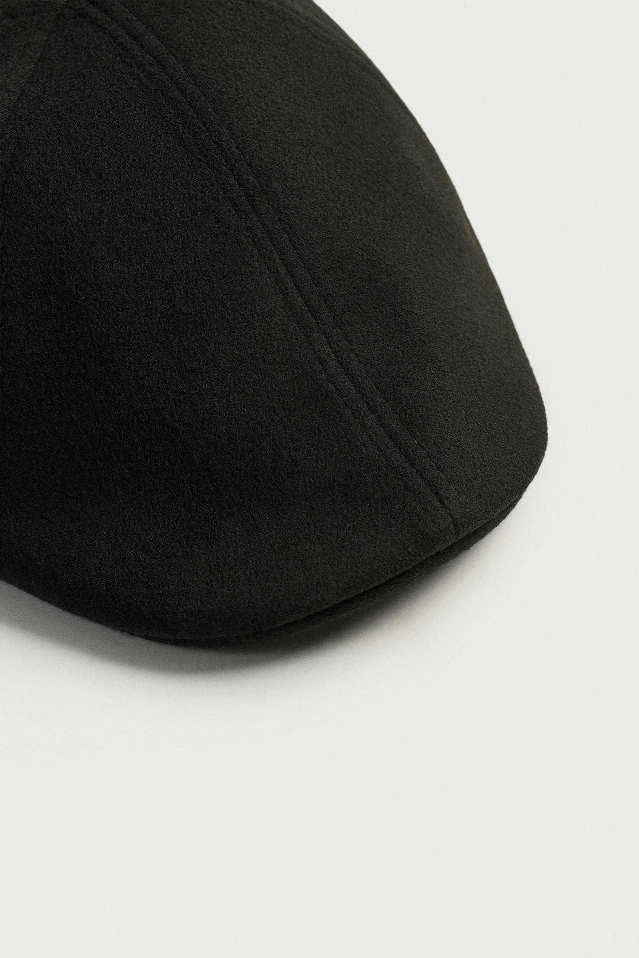 STRUCTURED BERET — Black