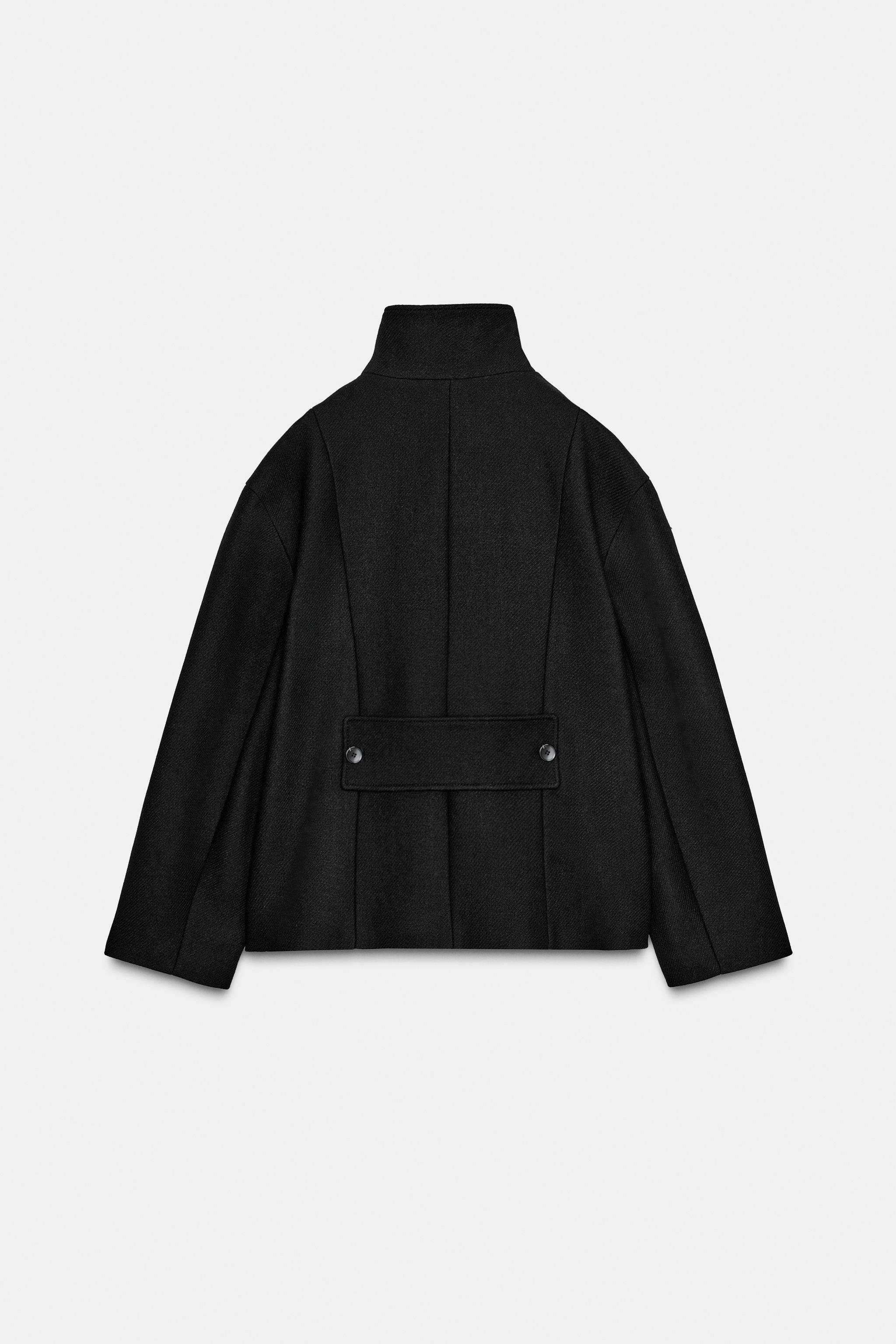 SHORT WOOL COAT WITH HIGH NECK
