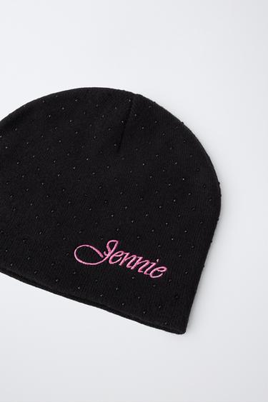 JENNIE ©™ KNIT BEANIE — Black 2