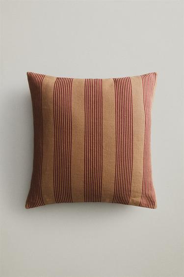 STRIPED CUSHION COVER - Light beige by Zara - Image 4