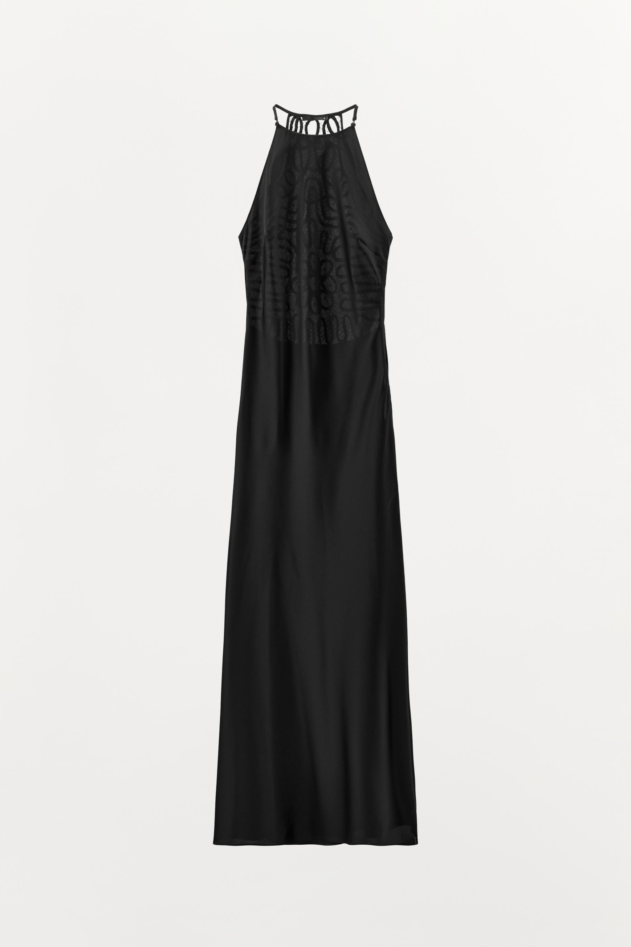 ROBE HALTER SATINÉE DOS BRODÉ