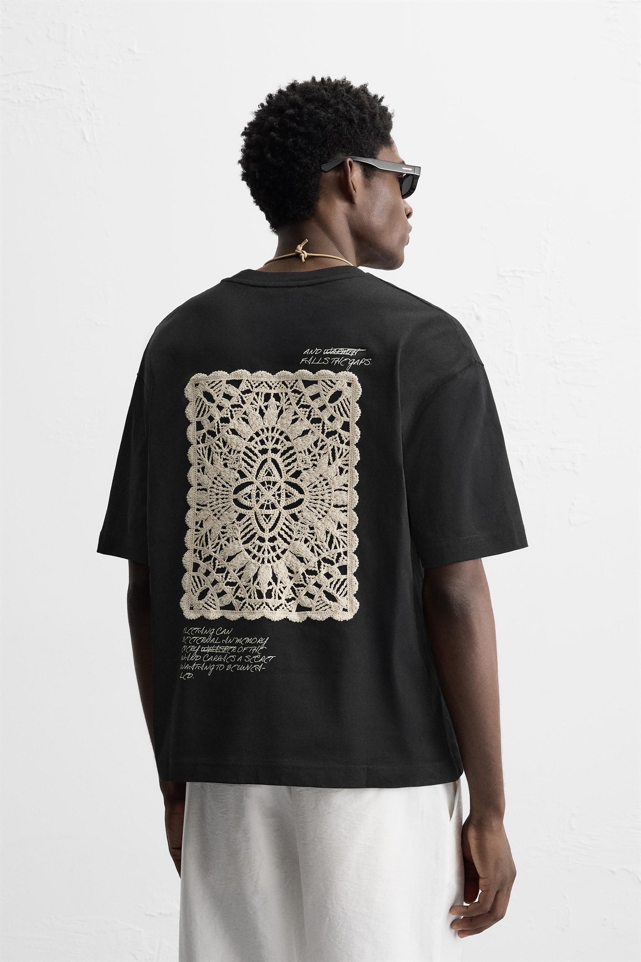 ［ZARA］クロシェットパッチ付きＴシャツ CROCHET PATCH T-SHIRT - Black | ZARA United States