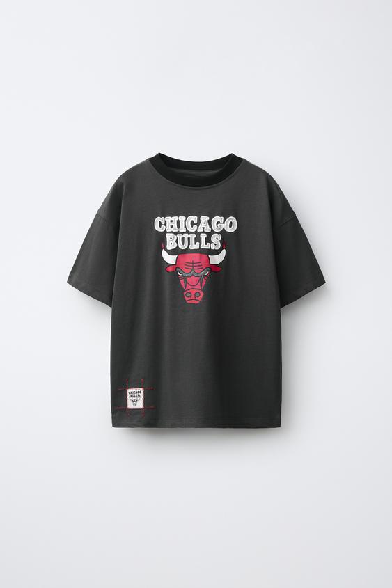 T-SHIRT IMPRIMÉ NBA - CHICAGO BULLS - Anthracite foncé de Zara - Image 0