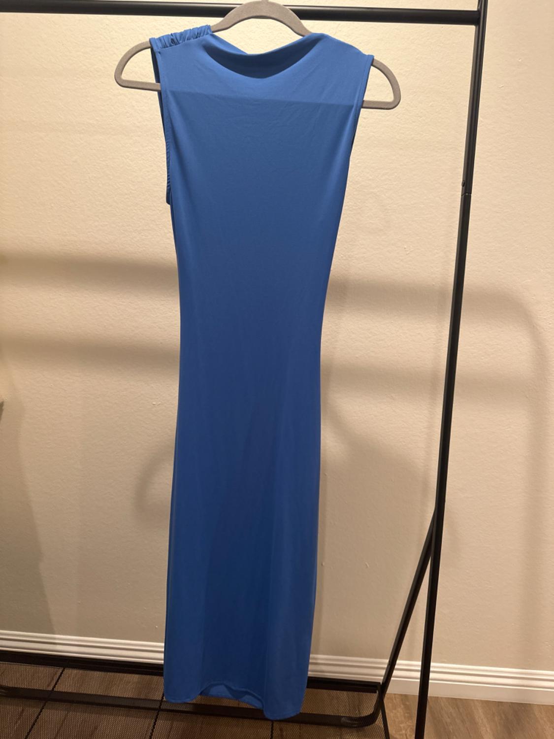 DRESS - Image 2
