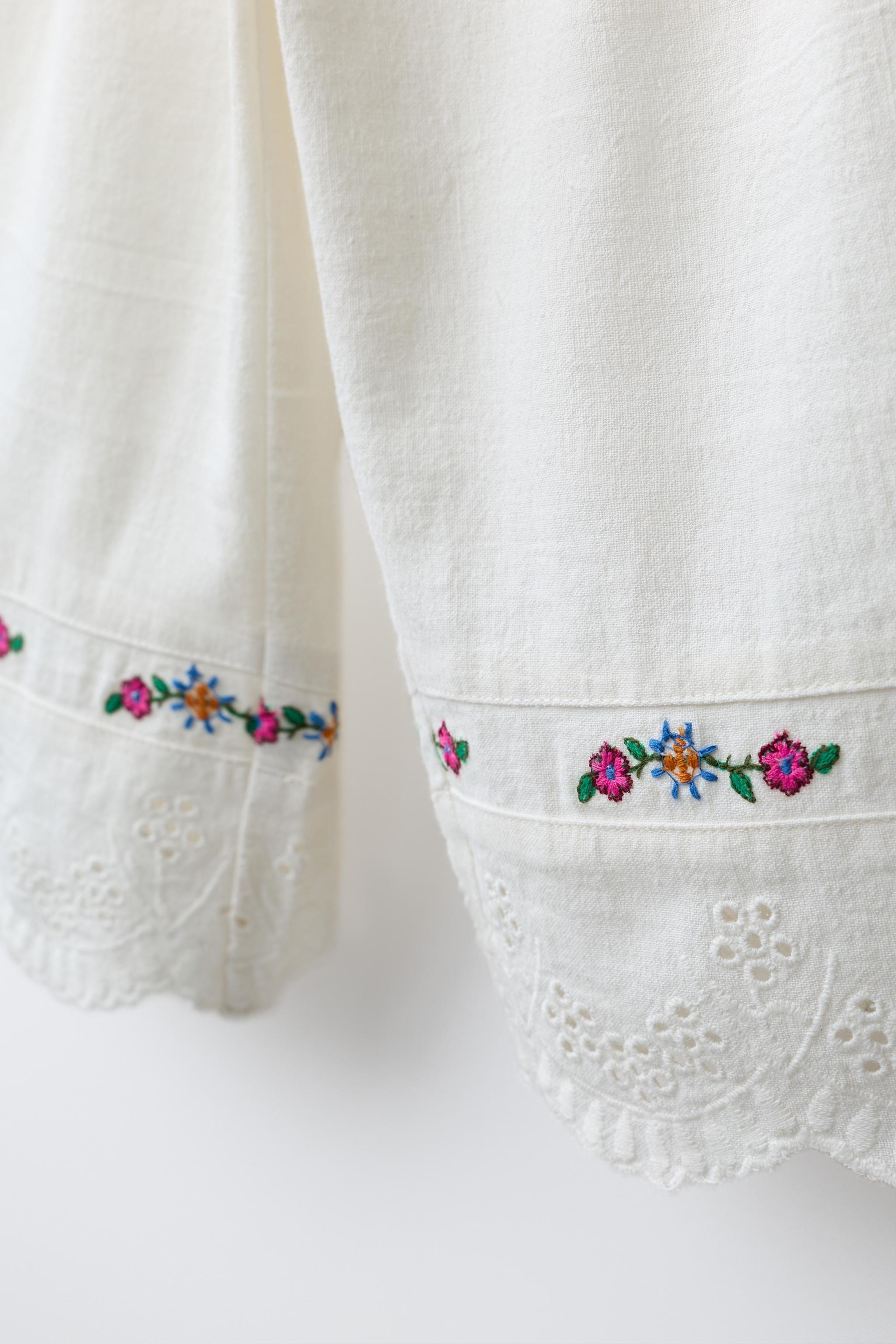 JUPE-CULOTTE FLEURS BRODÉES AVEC COTON ET LIN