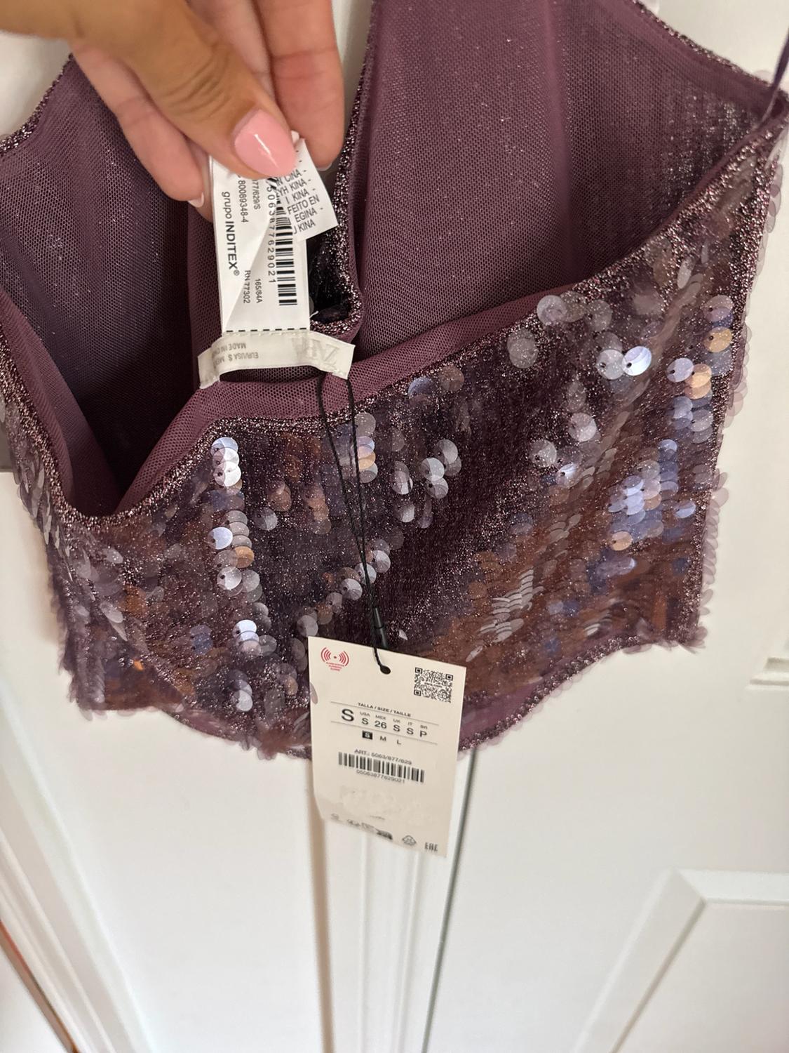 TOP HALTER LENTEJUELAS - Image 4