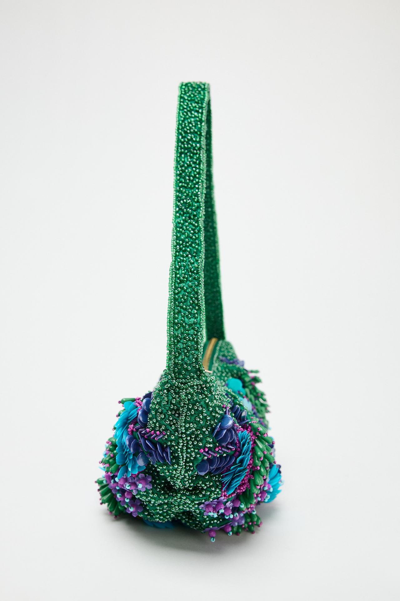 BEADED SHOULDER BAG