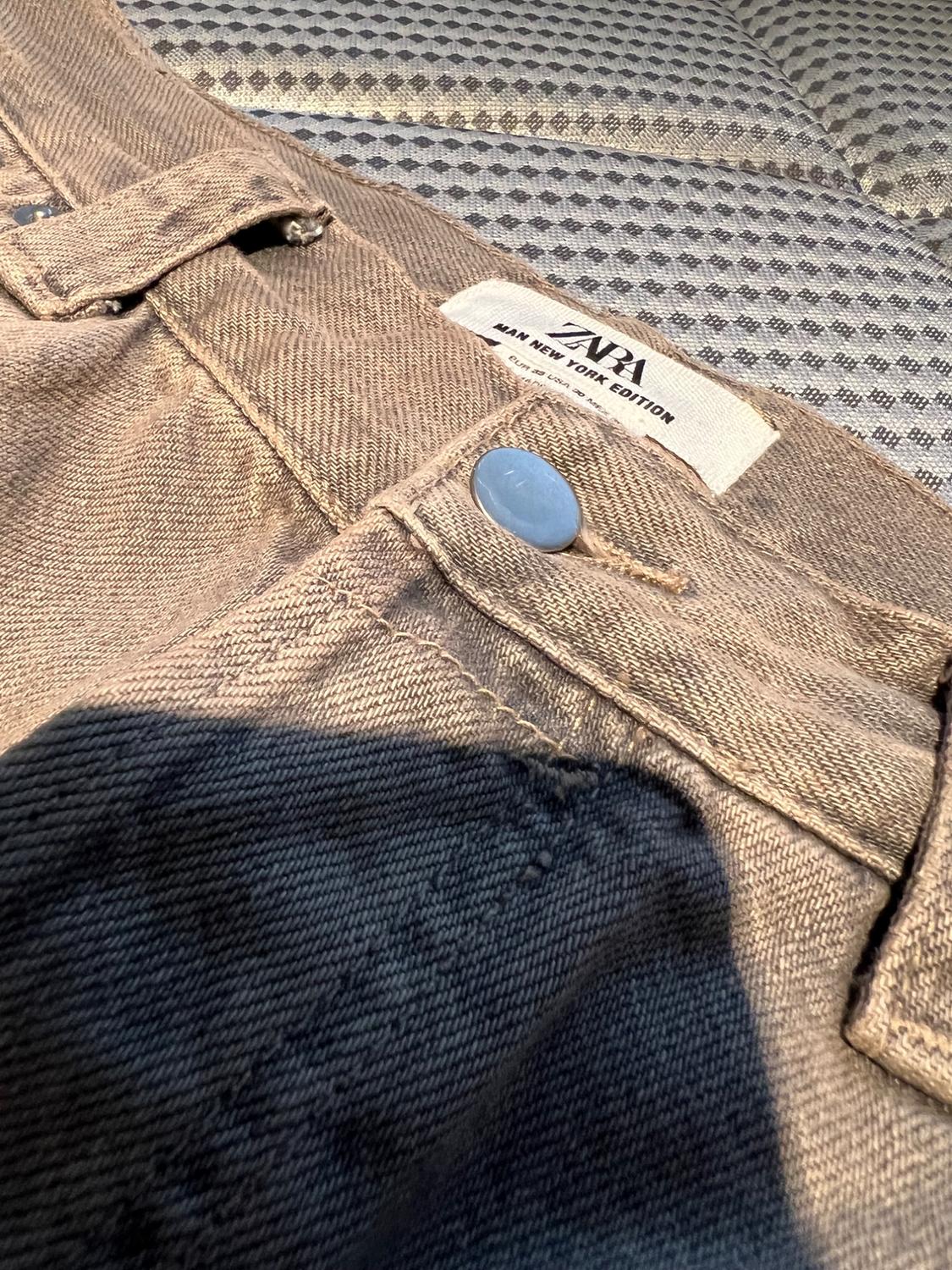 BAGGY JEANS WITH BELT - LIMITED EDITION - Image 4