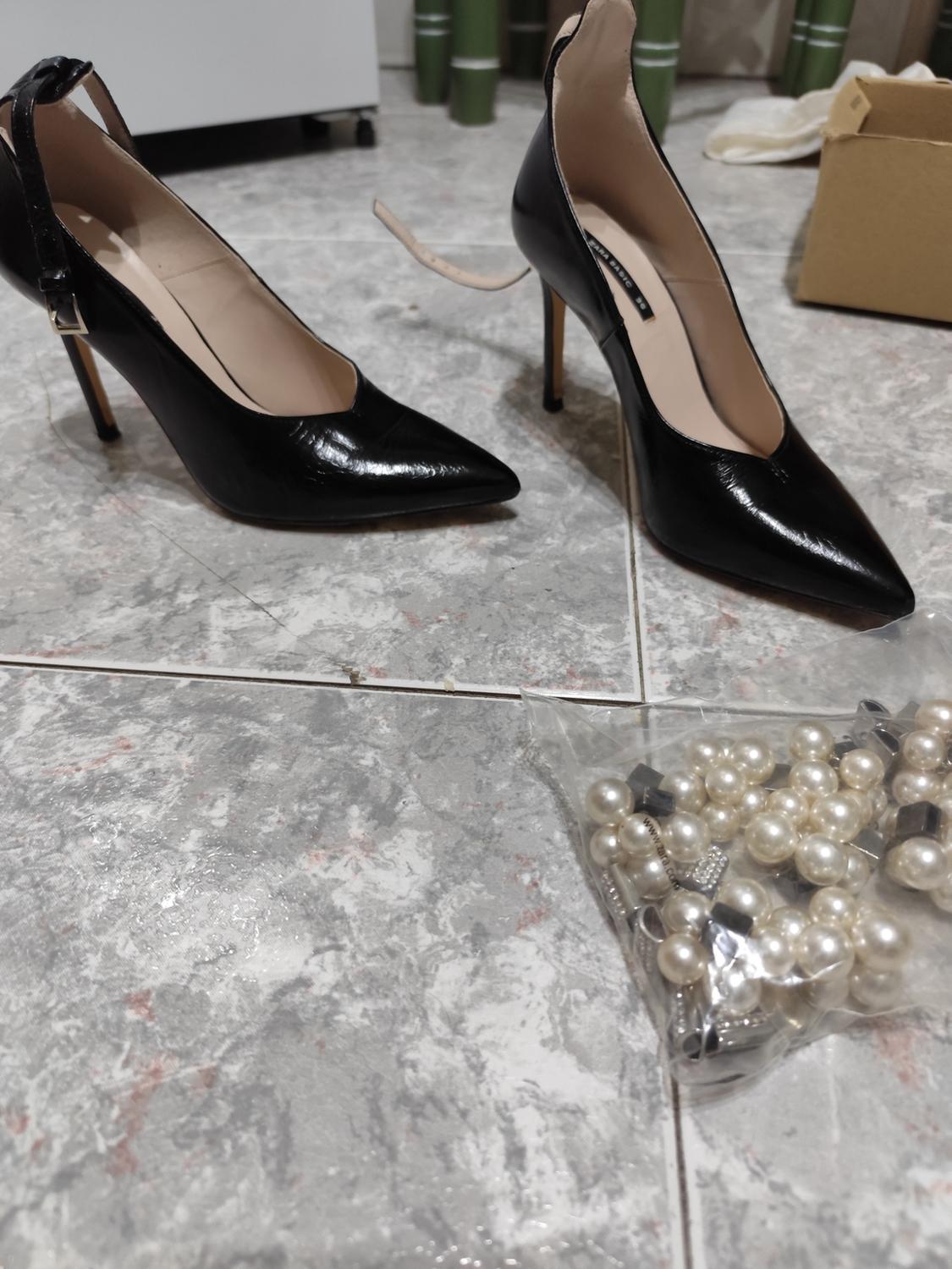 HIGH HEEL COURT SHOES WITH BEADED ANKLE STRAP - Image 9