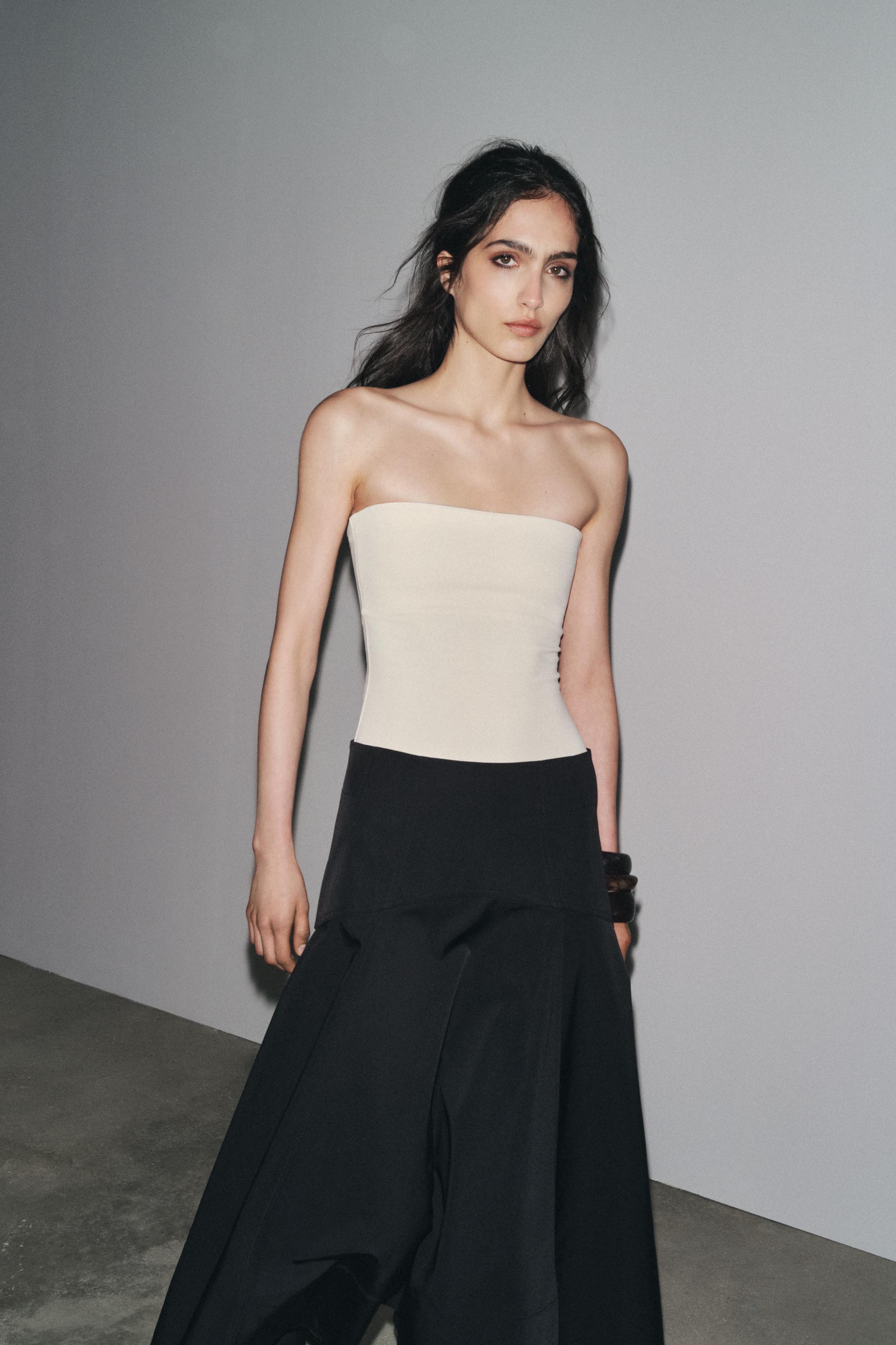 ホワイトボディスーツ – レディース | ZARA 日本