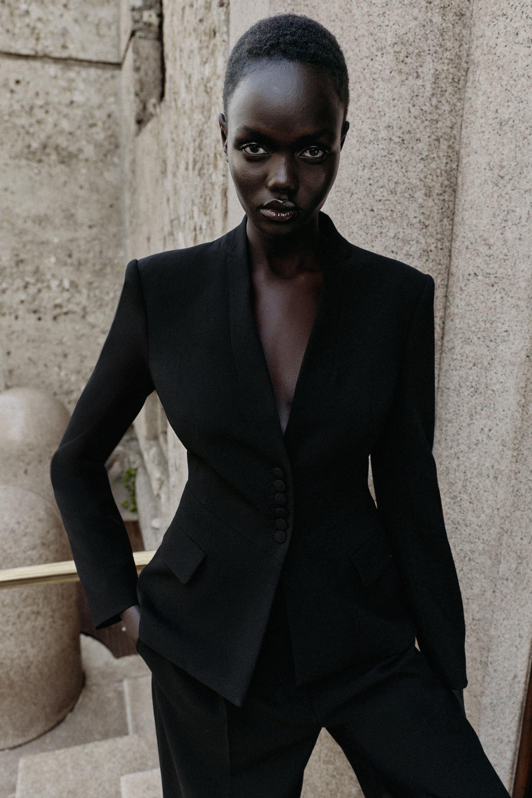 FITTED PEPLUM BLAZER