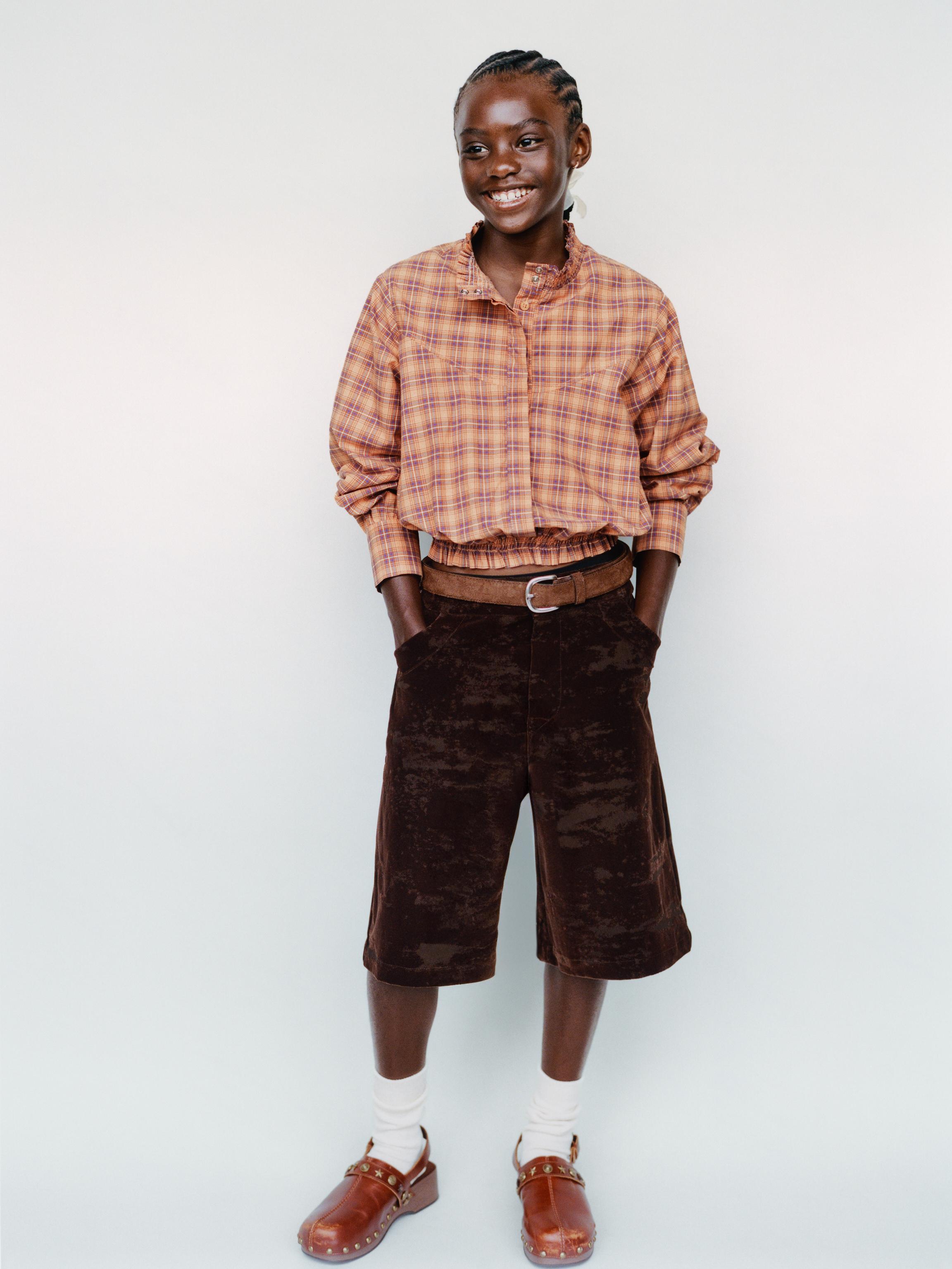 LONG VELVET SHORTS — Brown