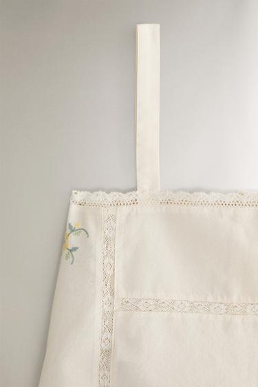 TOP COTON BRODERIES - Écru de Zara - Image 2
