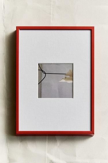 METAL PHOTO FRAME PASSE-PARTOUT - Red by Zara